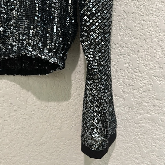 Lulus small sequined top - Picture 3 of 8